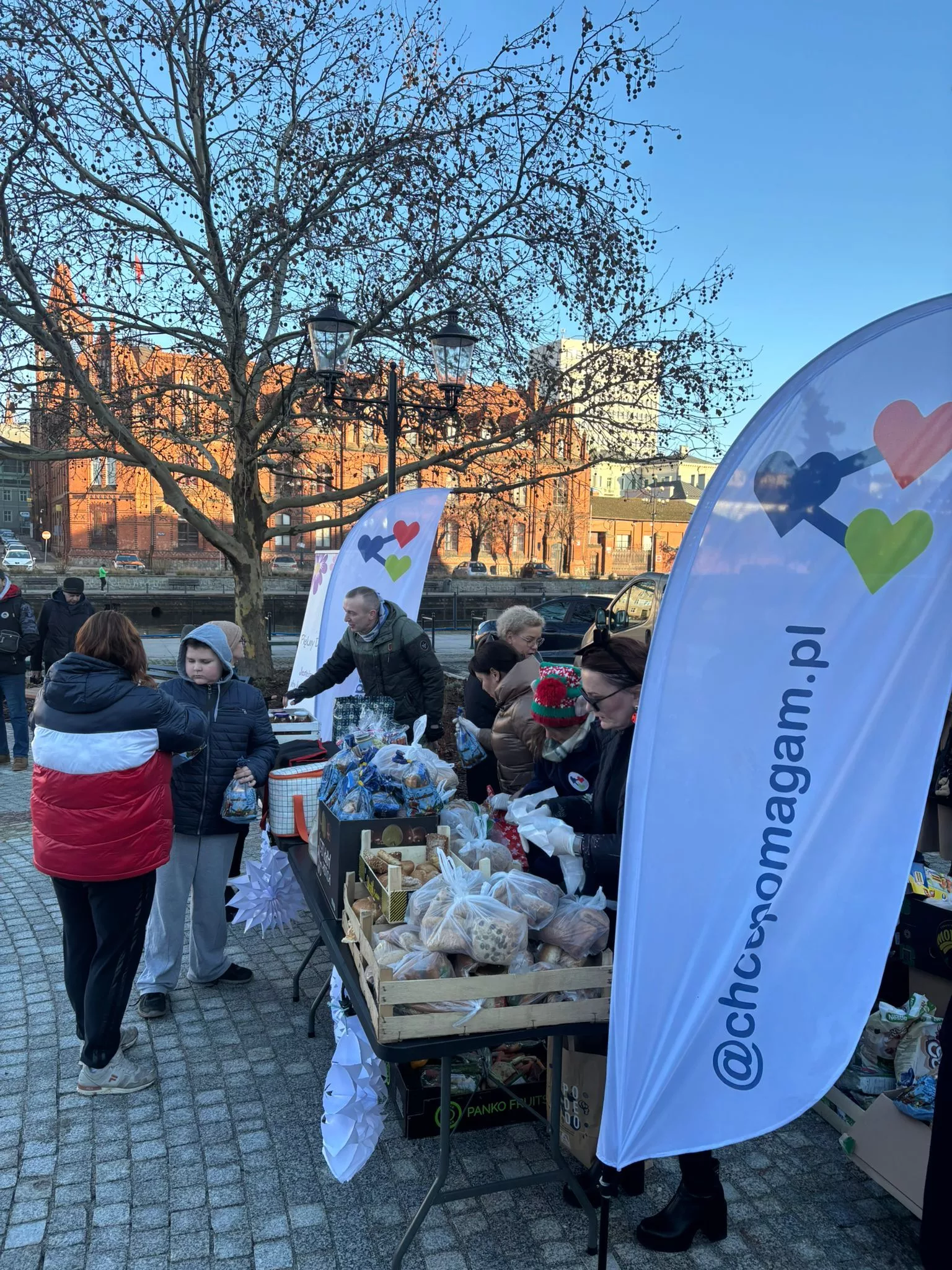 Ciepło serca w słoiku – Bydgoszcz dzieli się dobrem!